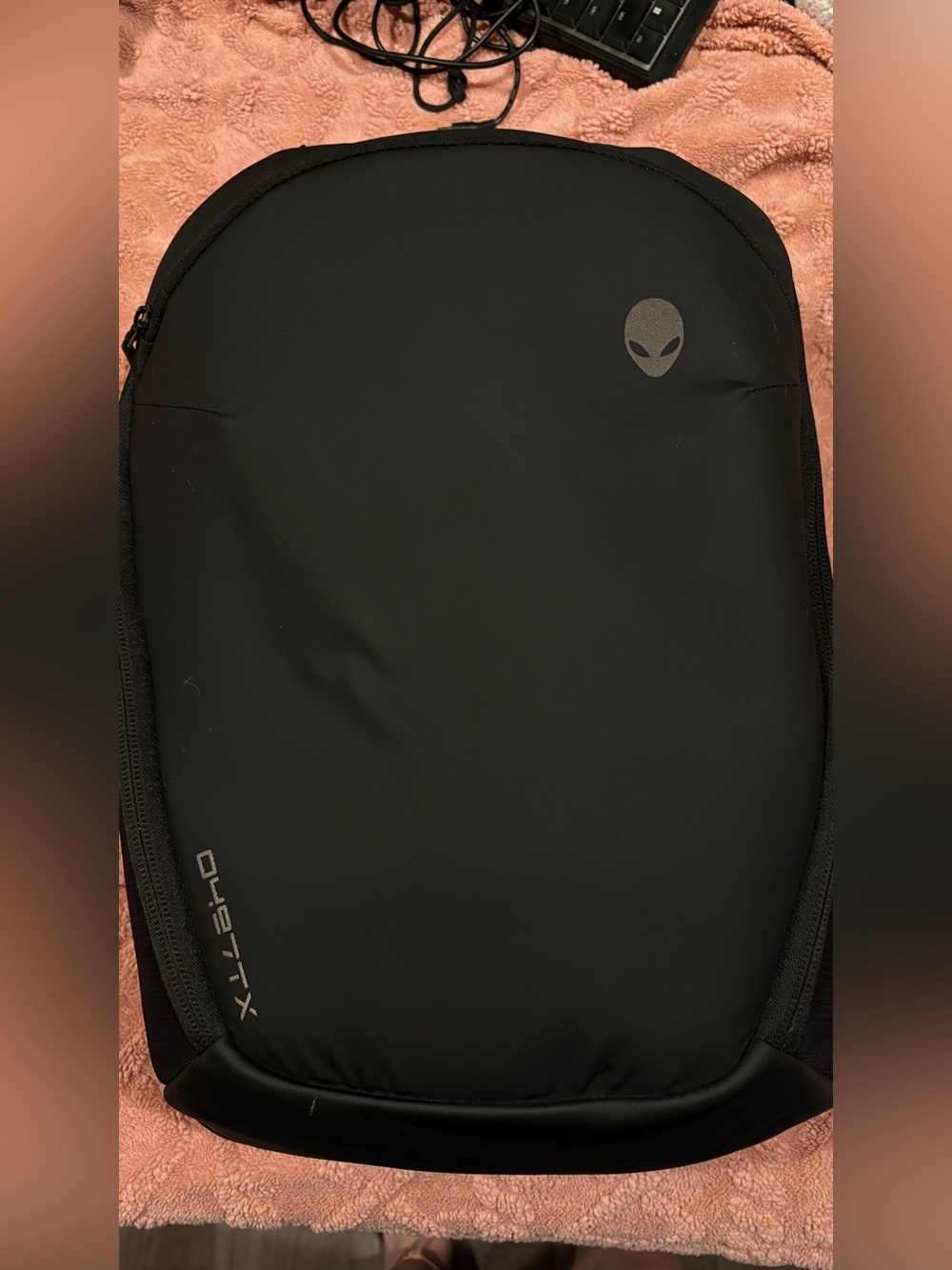 Alienware AW724P Backpack 18-inch, 840D Fabric, RFID BLOCKING, Weather-resistant